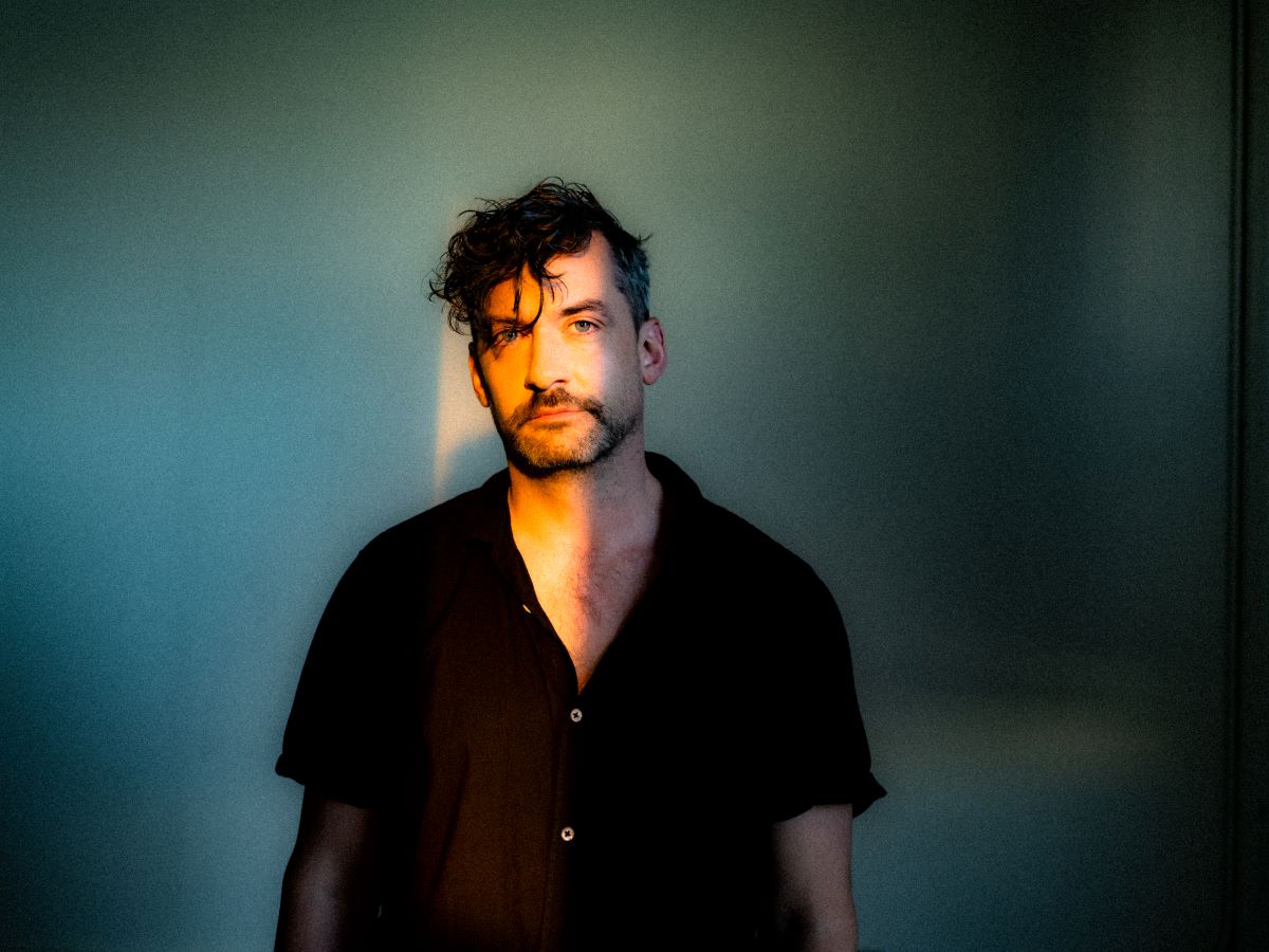 Bonobo presents: OUTLIER